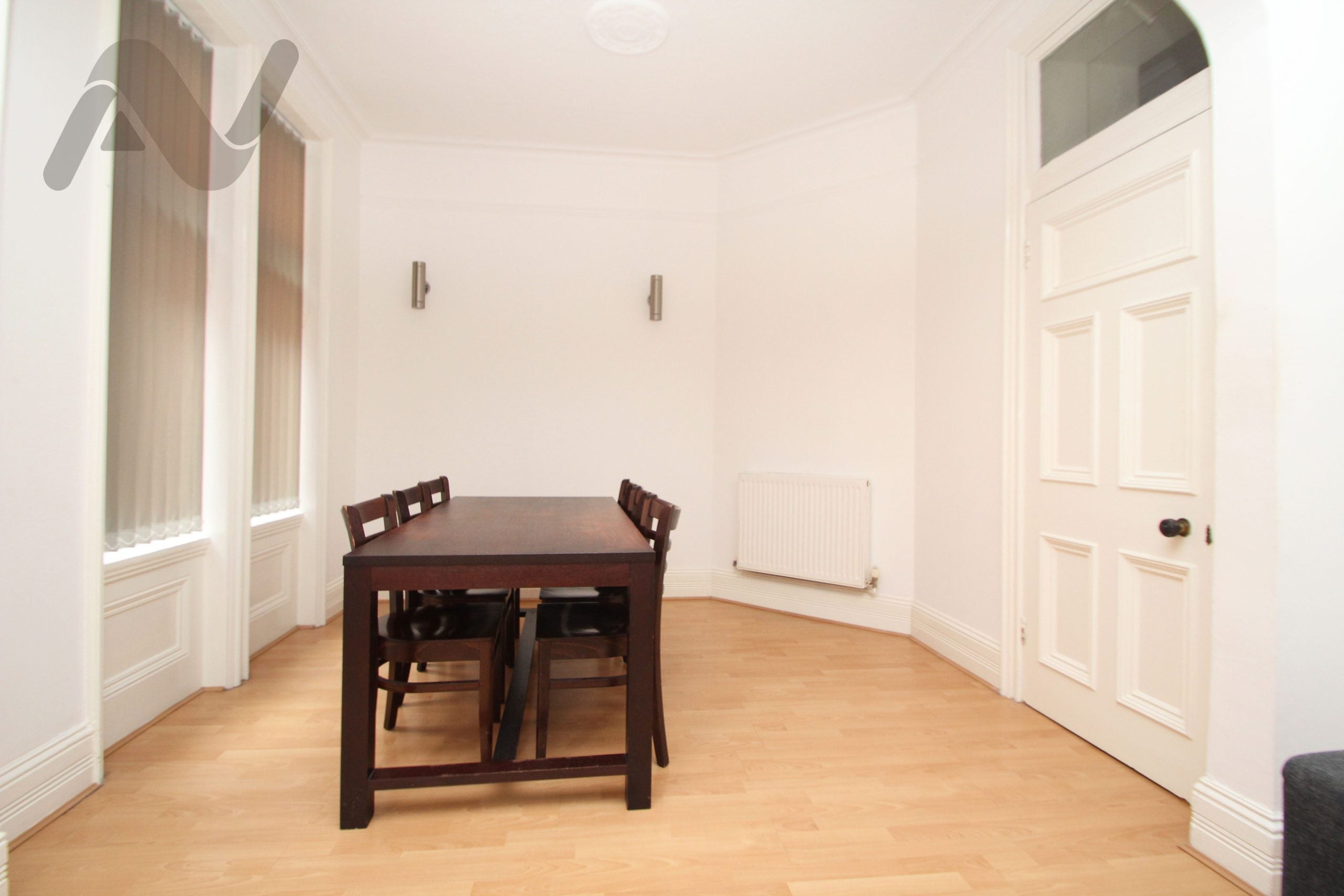 Flat Huntley Street in Greater London