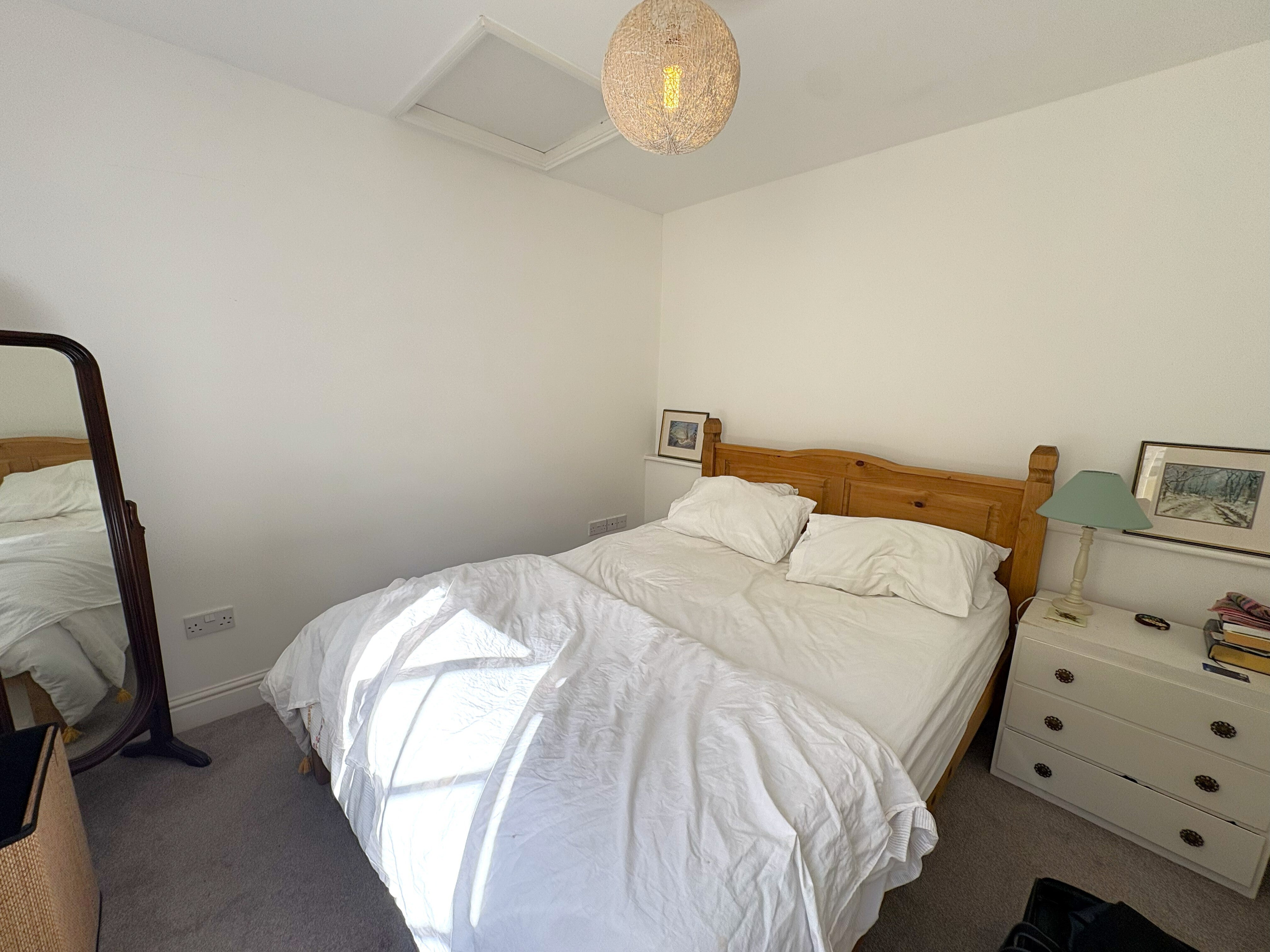 Flat West Street in Exeter