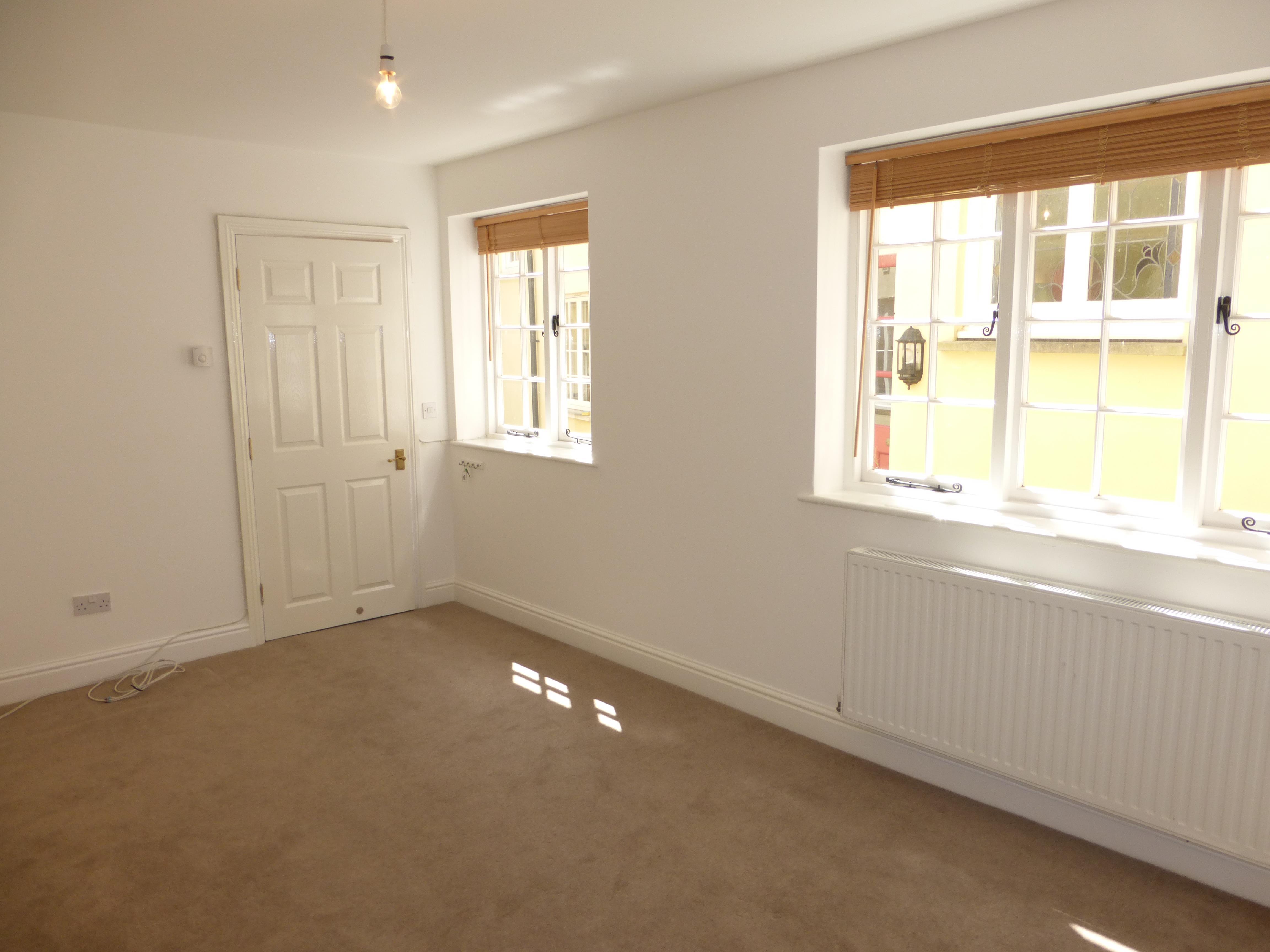 Flat West Street in Exeter
