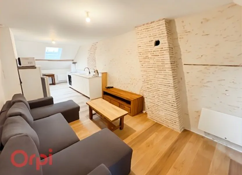 Flat Rue de la Gare in Le Controis-en-Sologne