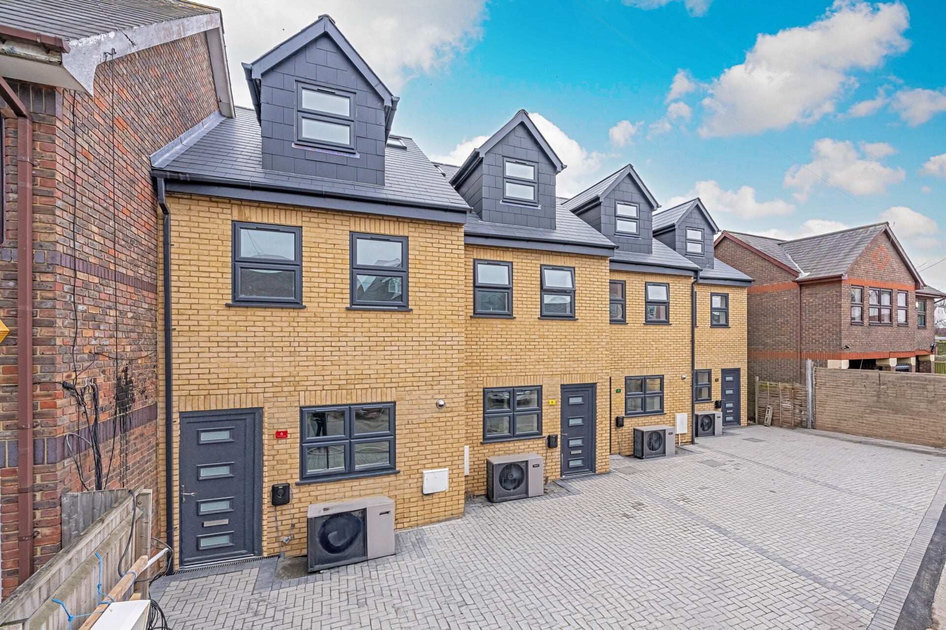 House Palmerston Road in Greater London