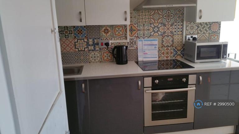 Flat Weatherley Close in Greater London