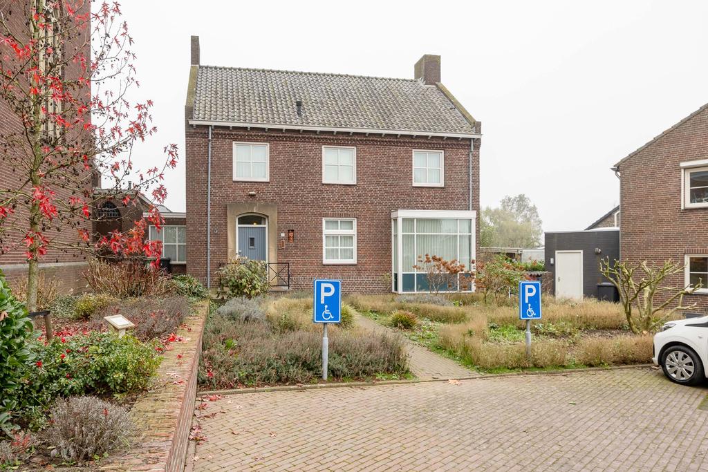 Huis Hoofdstraat 19 in Meerlo