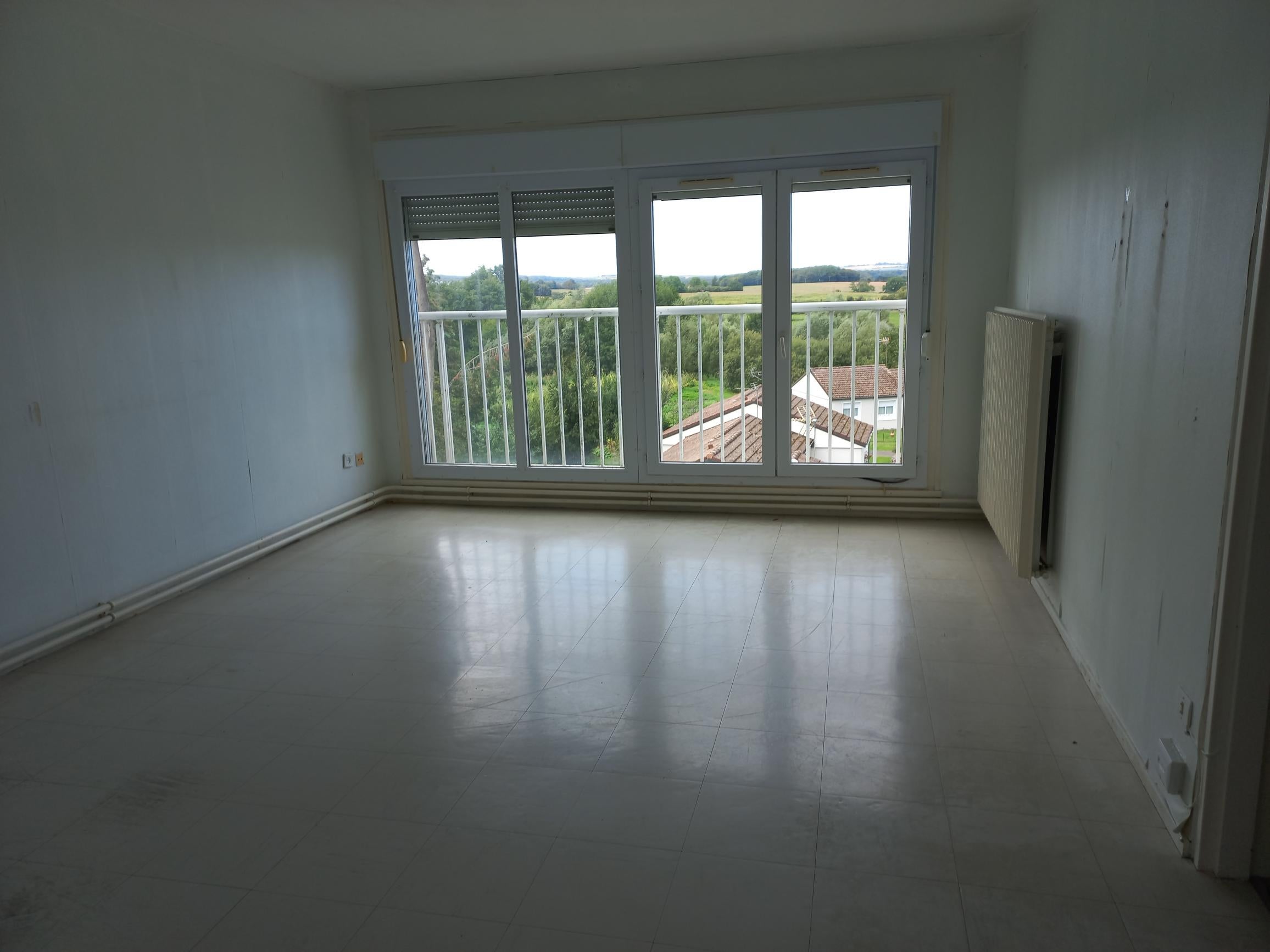 Appartement Résidence Charles Cassiat à Entrains-sur-Nohain