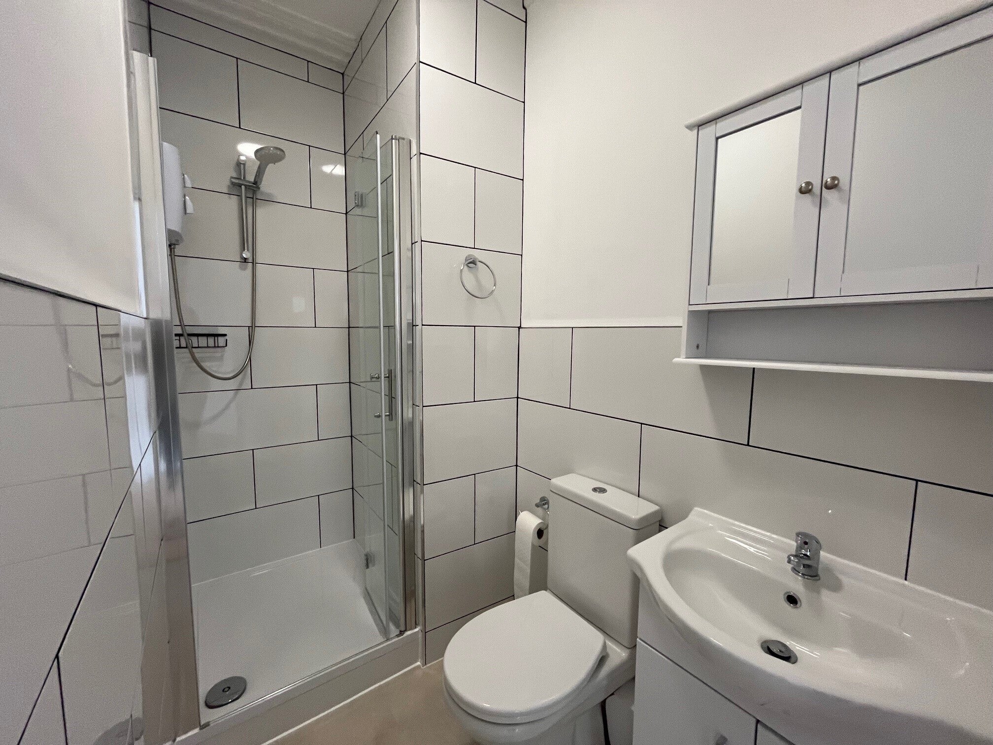Flat Fishponds Road in Bristol
