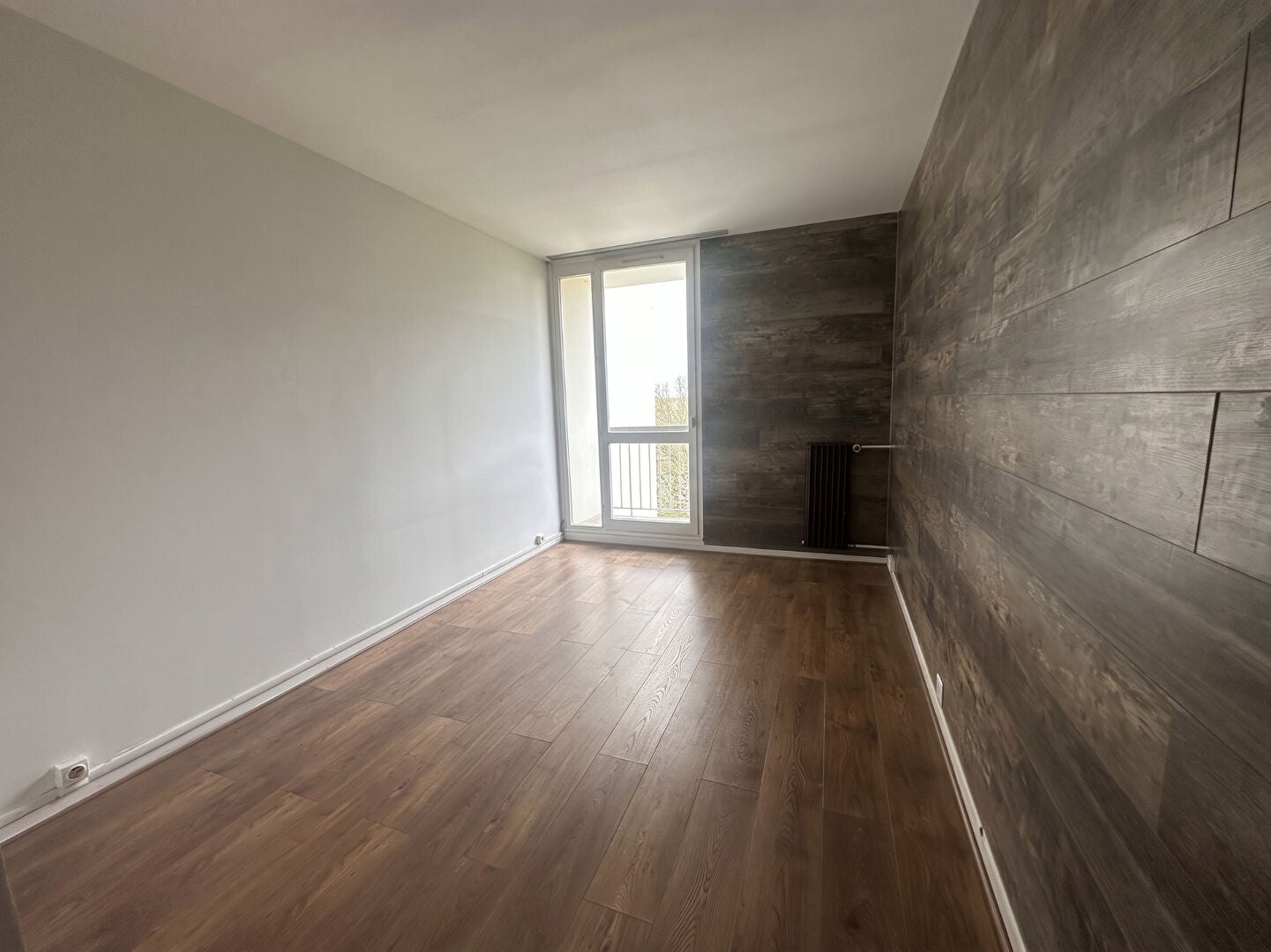 Flat Chaussée Jules Cèsar in Osny
