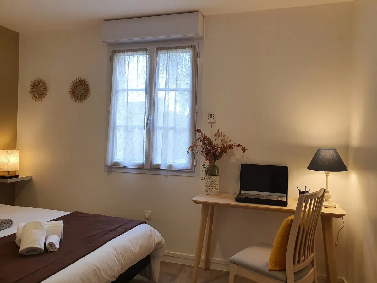 Chambre Rue Paul Doumer à Les Mureaux