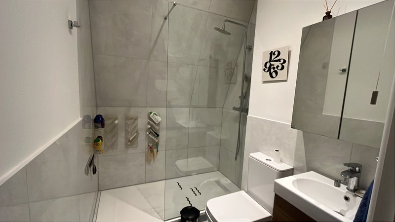 Room Fulham High Street in Greater London