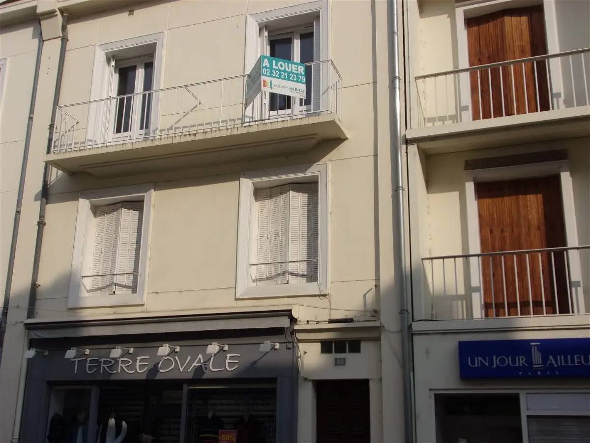 Flat Rue Saint-Jacques in Vernon
