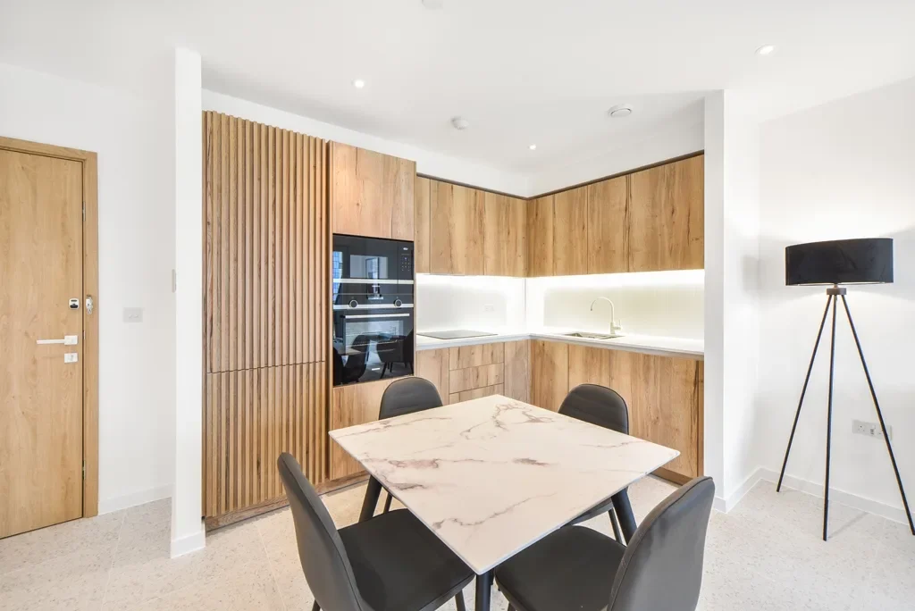 Flat Sidney Street in Greater London