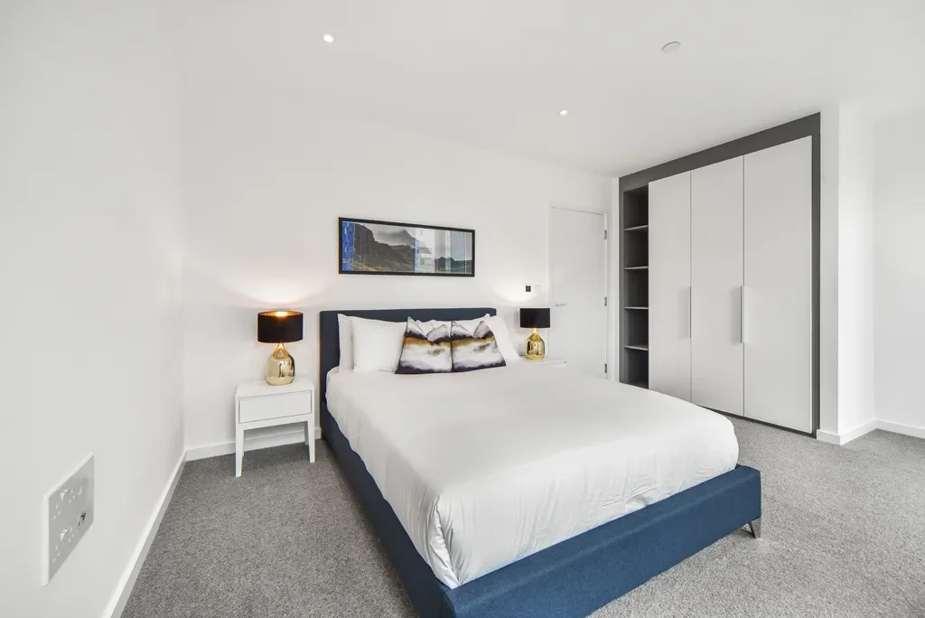 Flat Sidney Street in Greater London