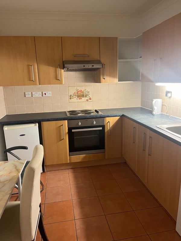 Flat Mare Street in Greater London