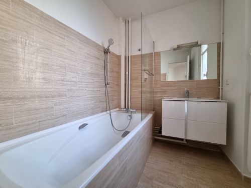 Flat Boulevard Murat in Paris