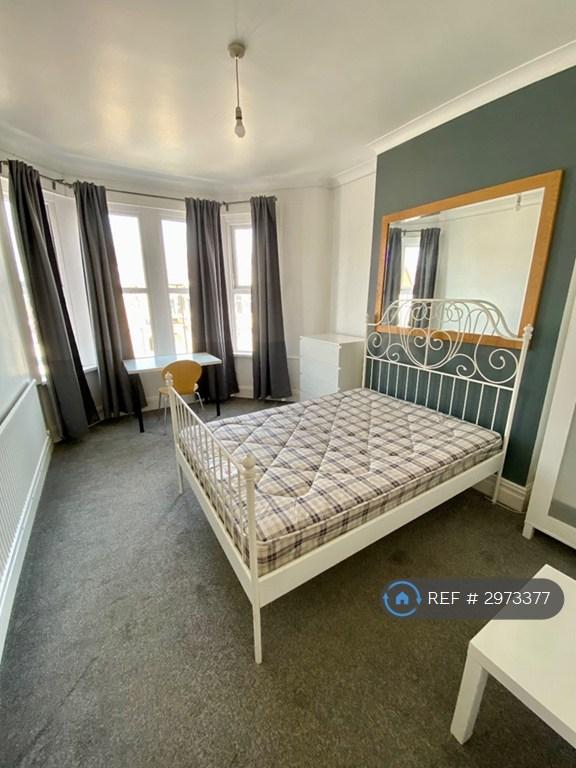 Flat Whitchurch Road in Cardiff