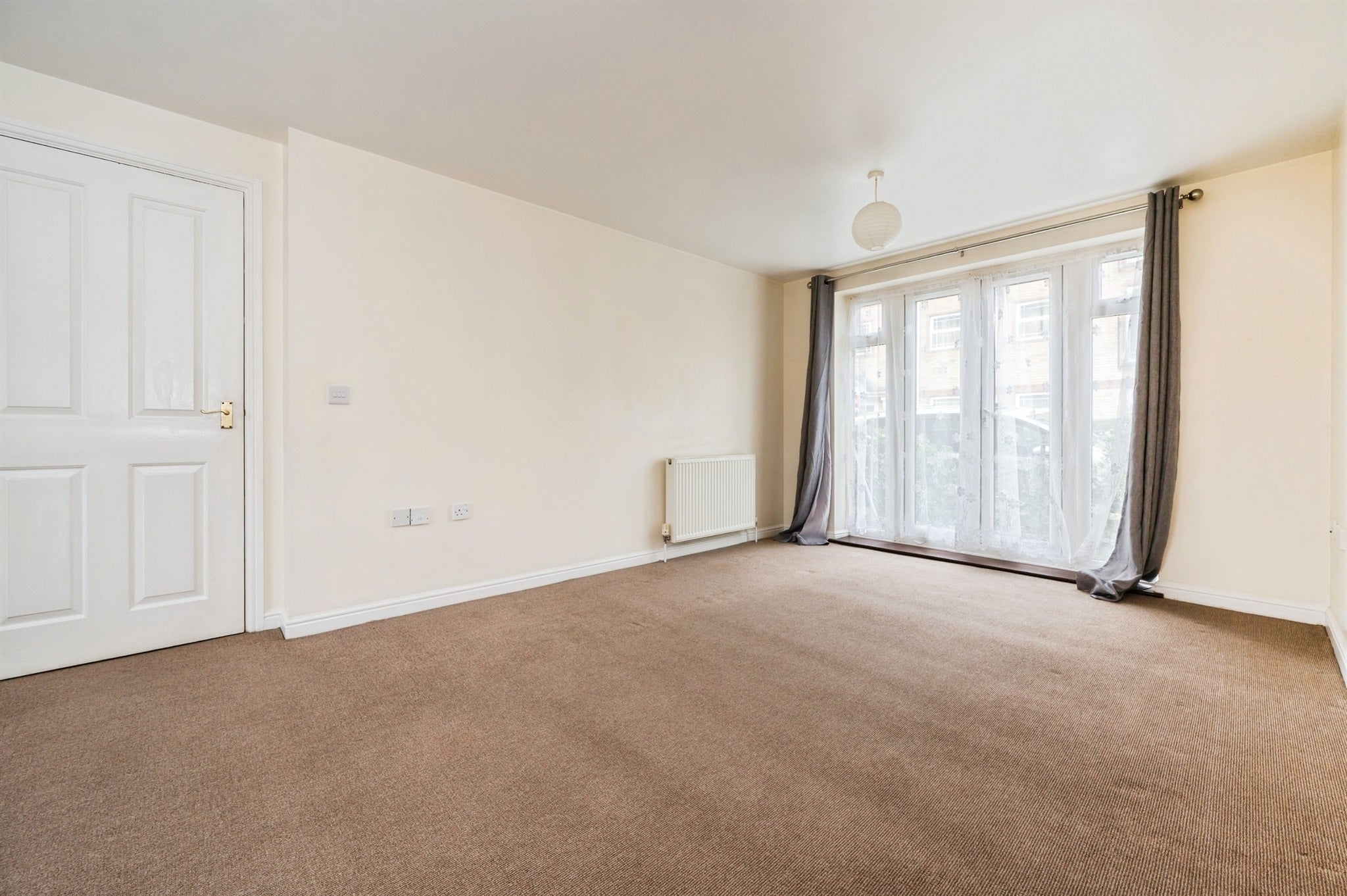 Flat Drum Road in Eastleigh