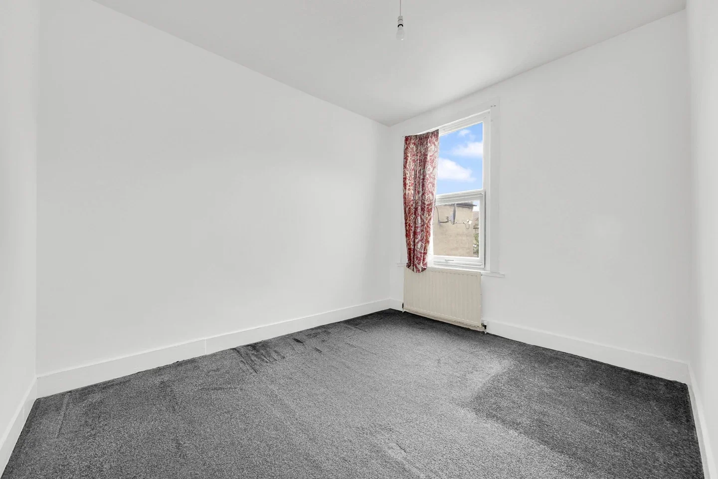 Flat Springfield Road in Greater London