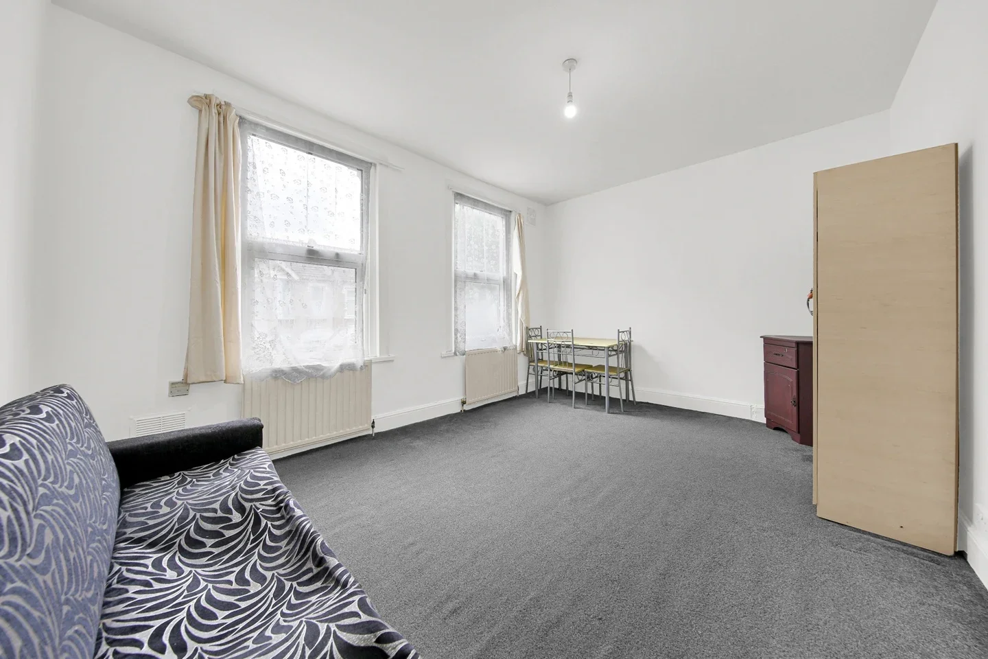 Flat Springfield Road in Greater London