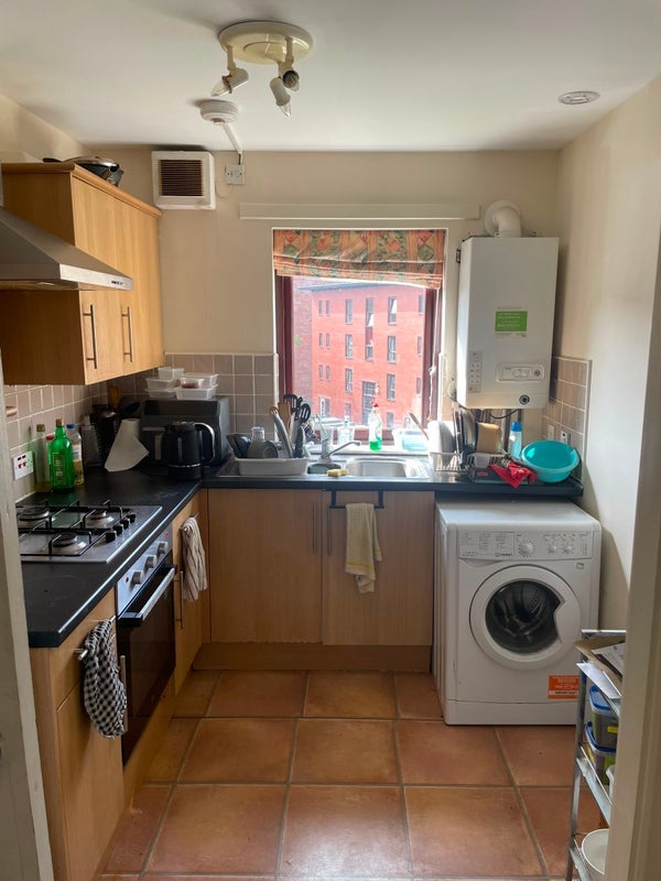Room Maryhill Road in Glasgow