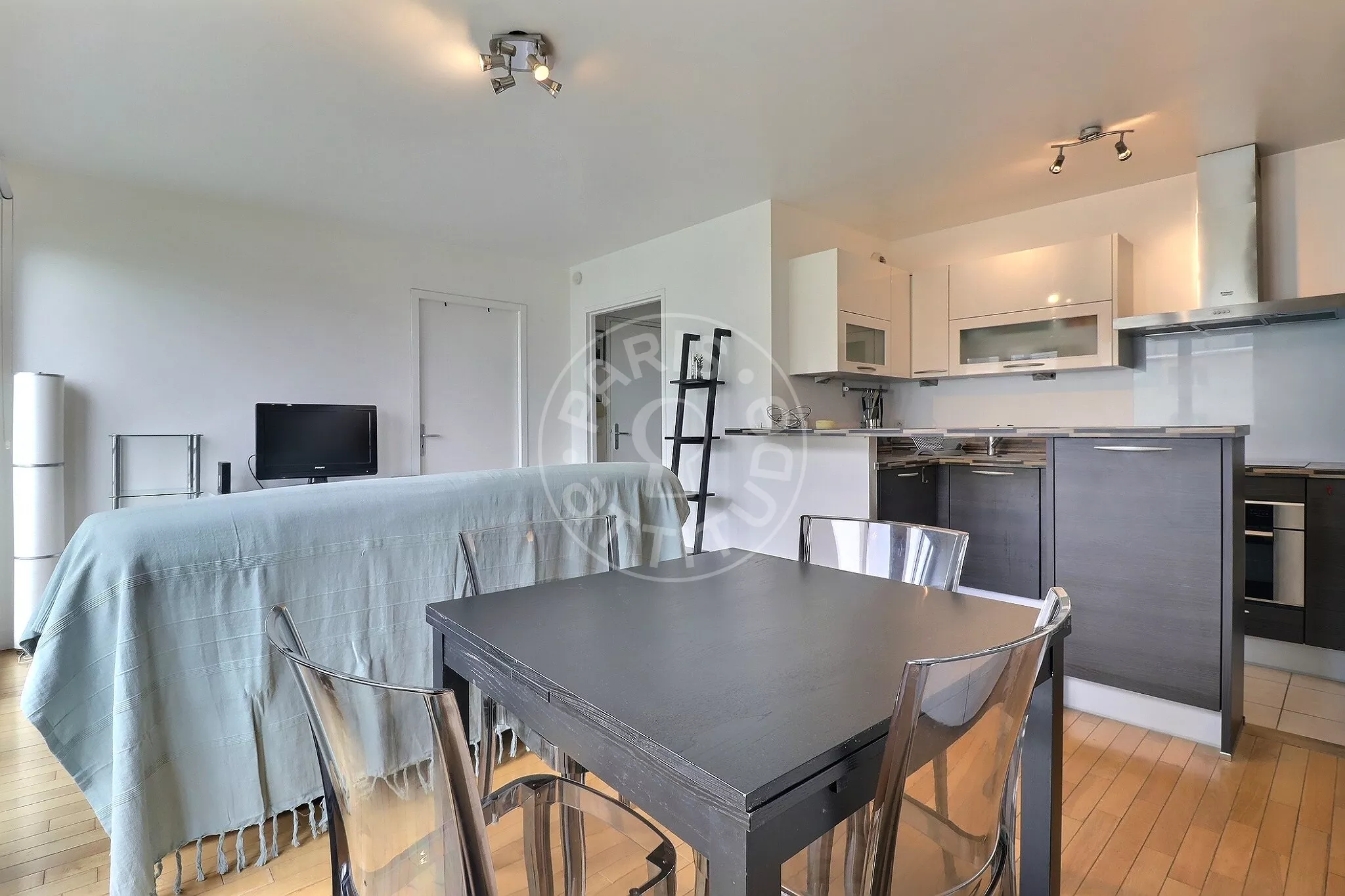 Appartement Boulevard Diderot à Paris