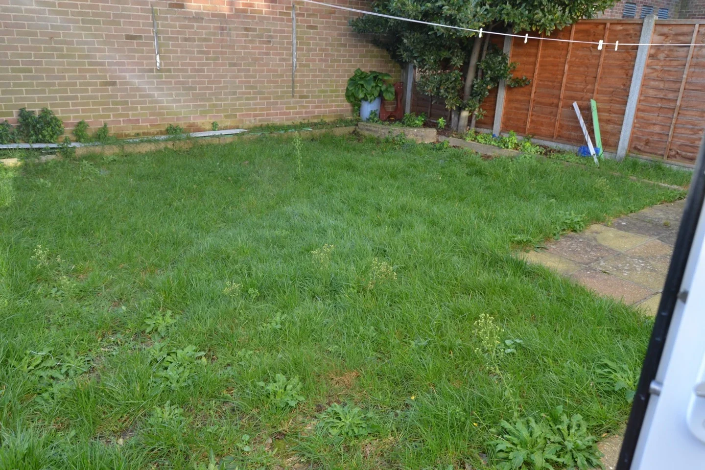 Flat Chadwell Heath Lane in Greater London