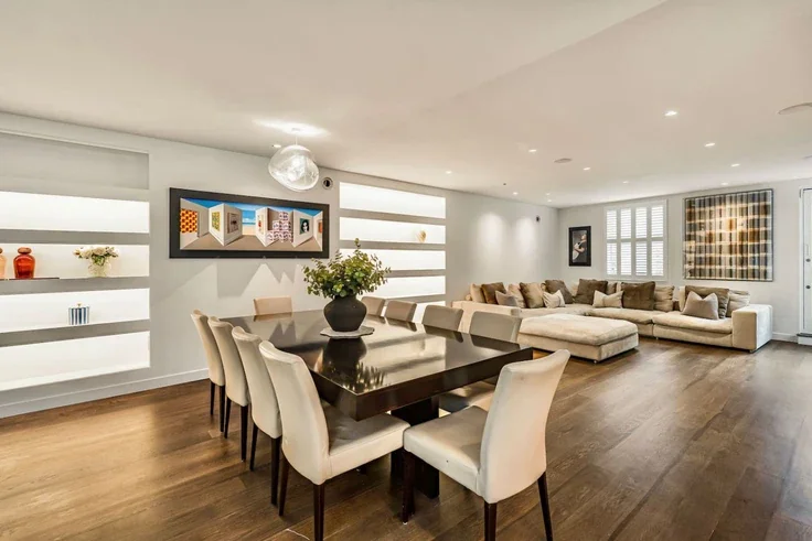 House Pindock Mews in City of Westminster