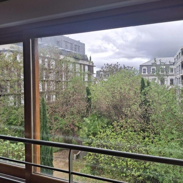Flat Rue Lazare Carnot in Grenoble