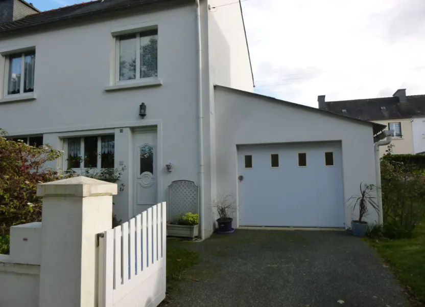 House Allée des Peupliers in Carhaix-Plouguer
