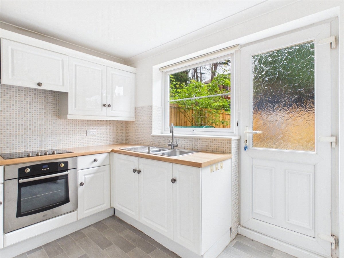 House Dickens Court in Broxtowe