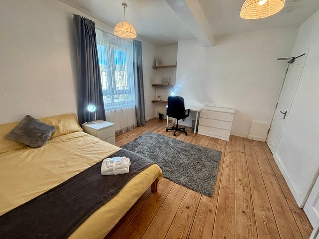 Room Clearburn Gardens in City of Edinburgh