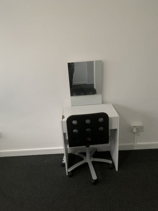 Room Dornberg Close in Greater London