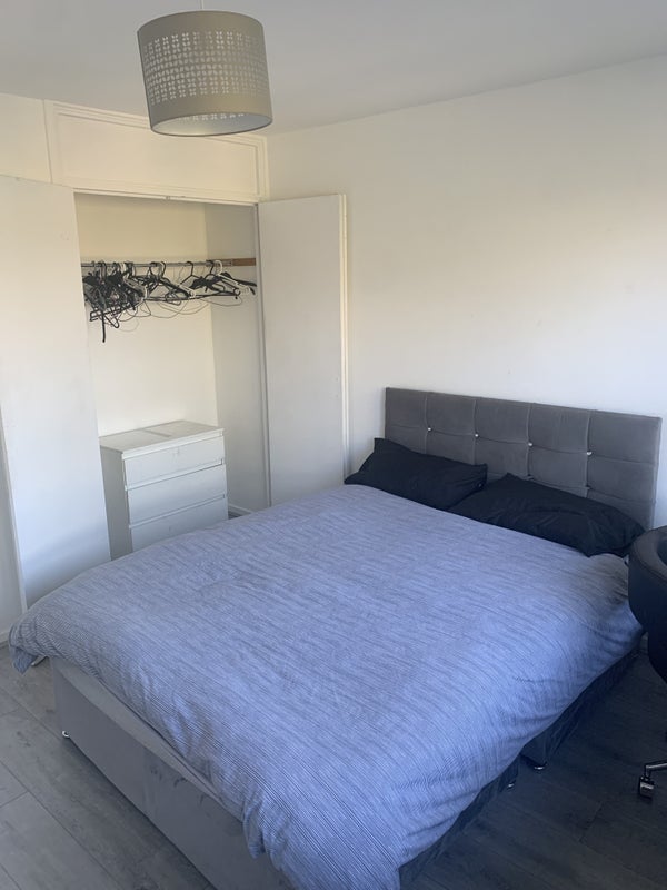 Room Dornberg Close in Greater London