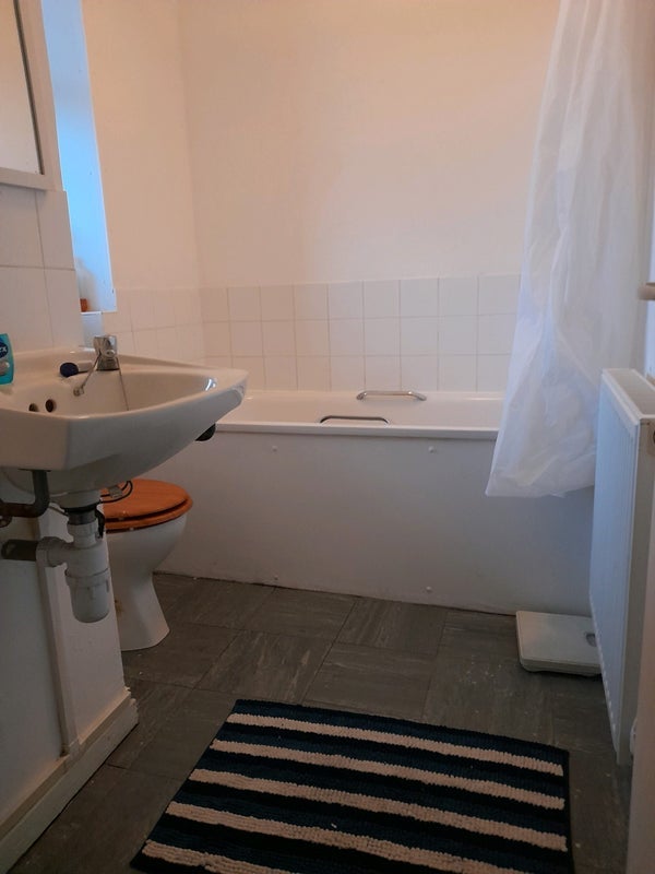 Room Dornberg Close in Greater London