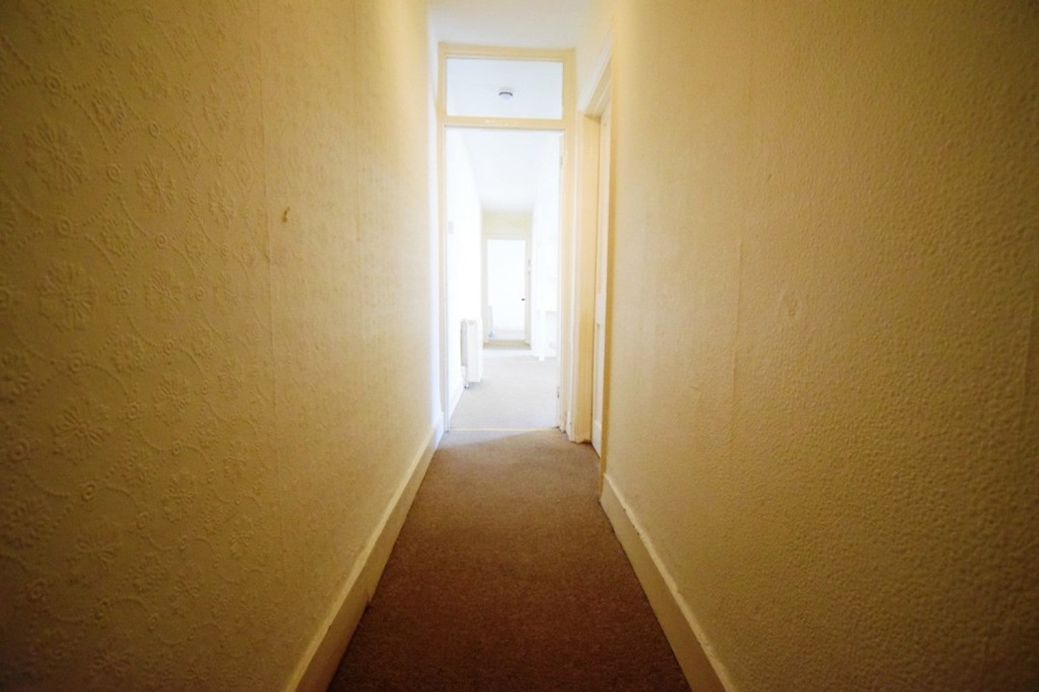 Flat Chaucer Road in Bedford