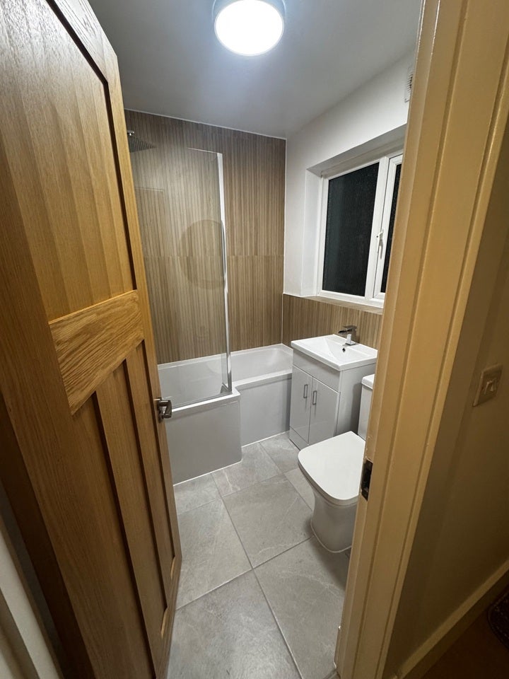 Flat Milford Close in Greater London