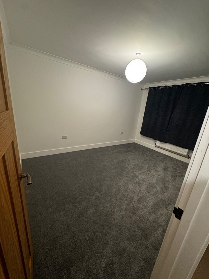 Flat Milford Close in Greater London