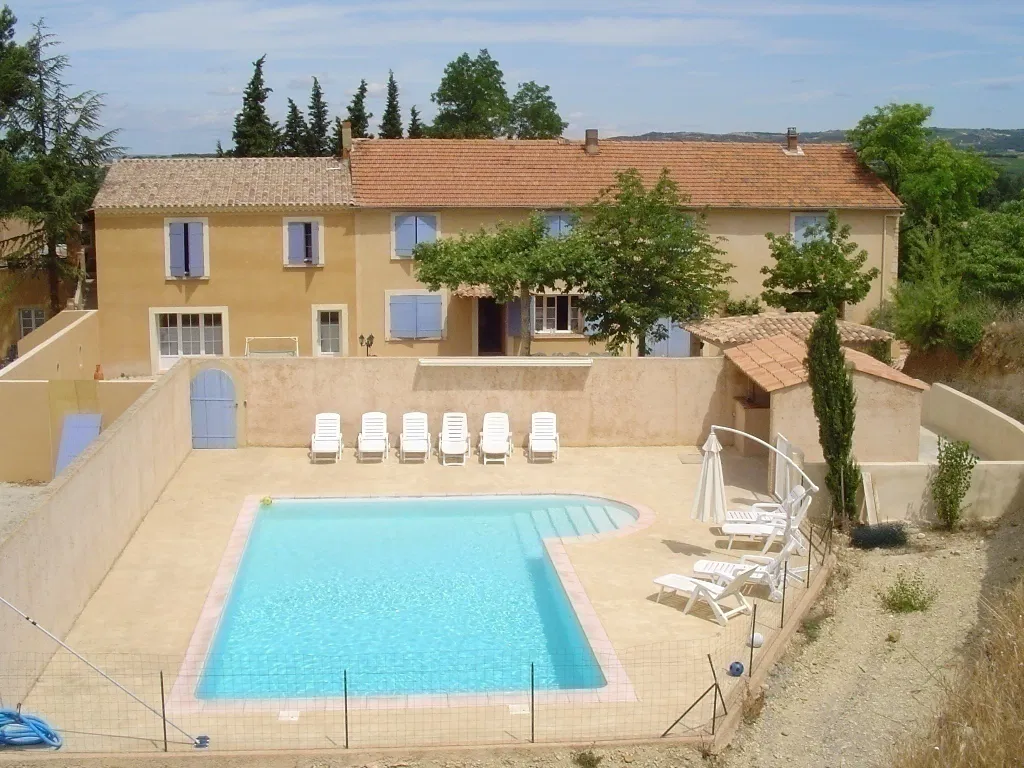 Maison Route de Cairanne à Saint-Roman-de-Malegarde