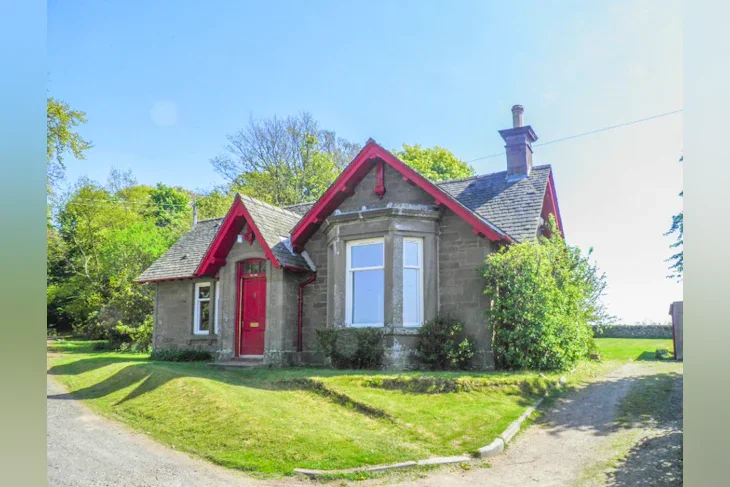 House Bractullo Bridge in Bowriefauld