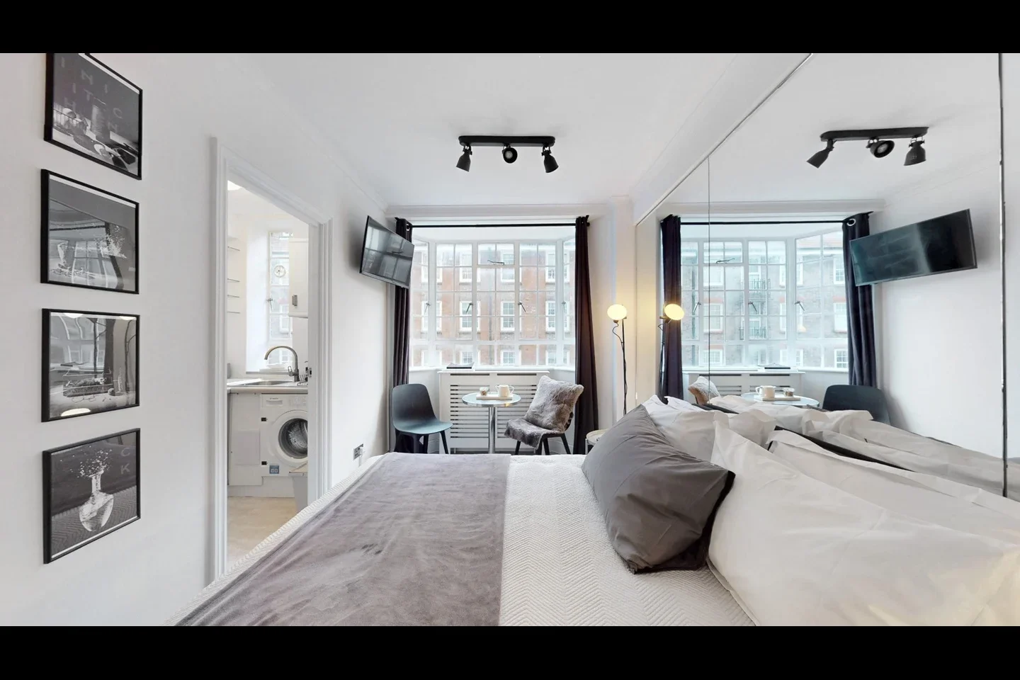 Flat Lucan Place in Greater London