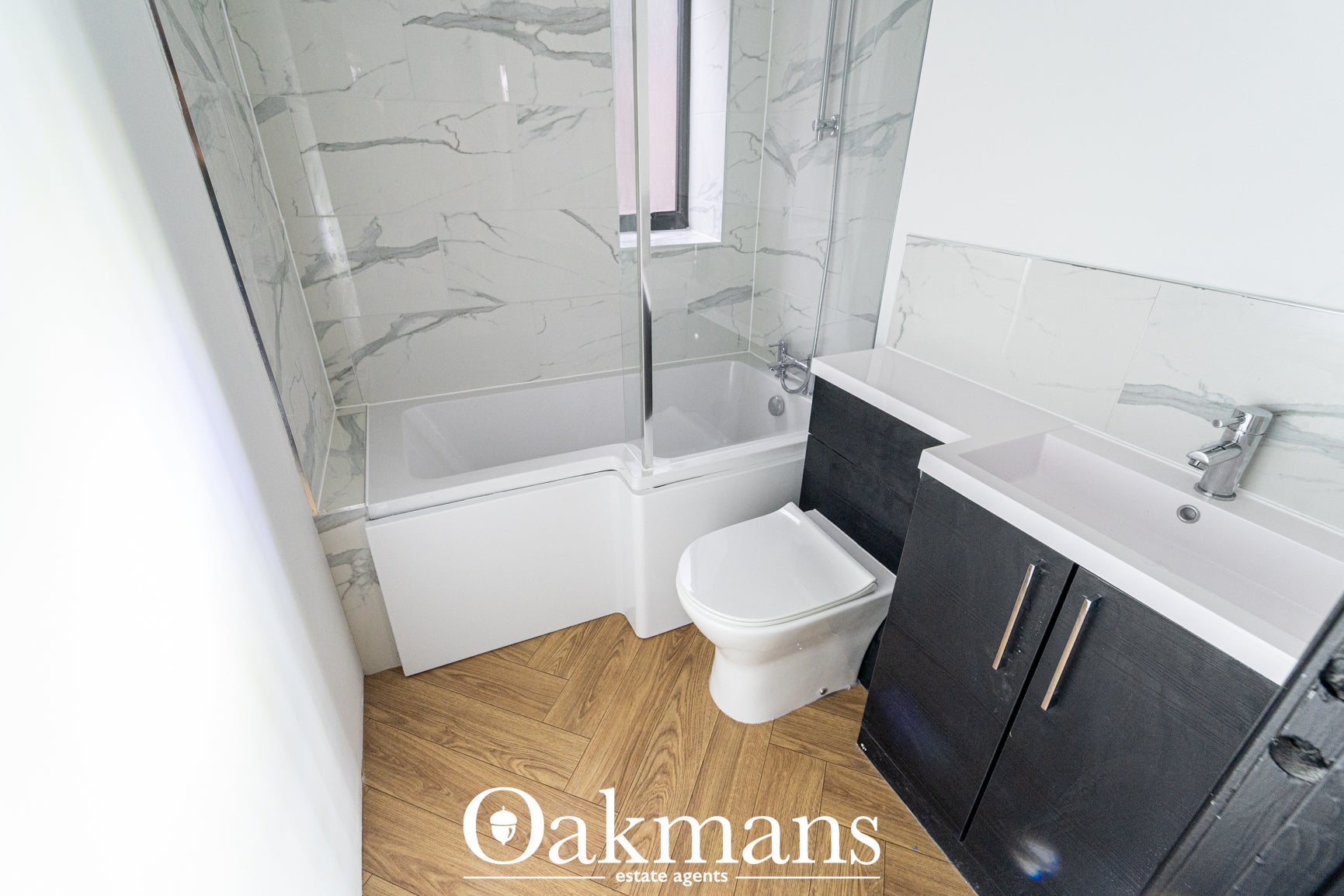 Flat Paradise Row in Bromsgrove