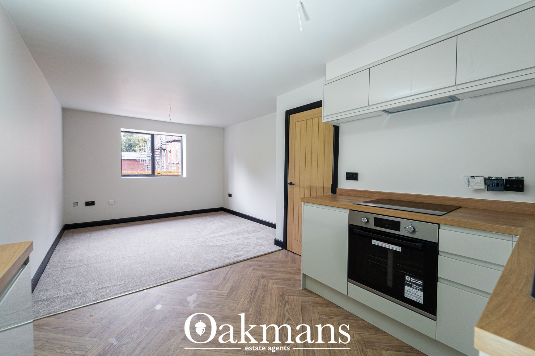 Flat Paradise Row in Bromsgrove