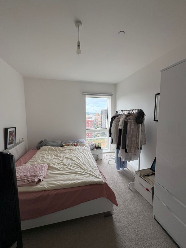 Room Magellan Boulevard in Greater London