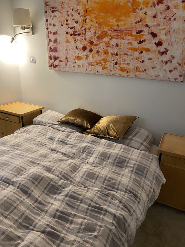 Room Leamington Road Villas in City of Westminster