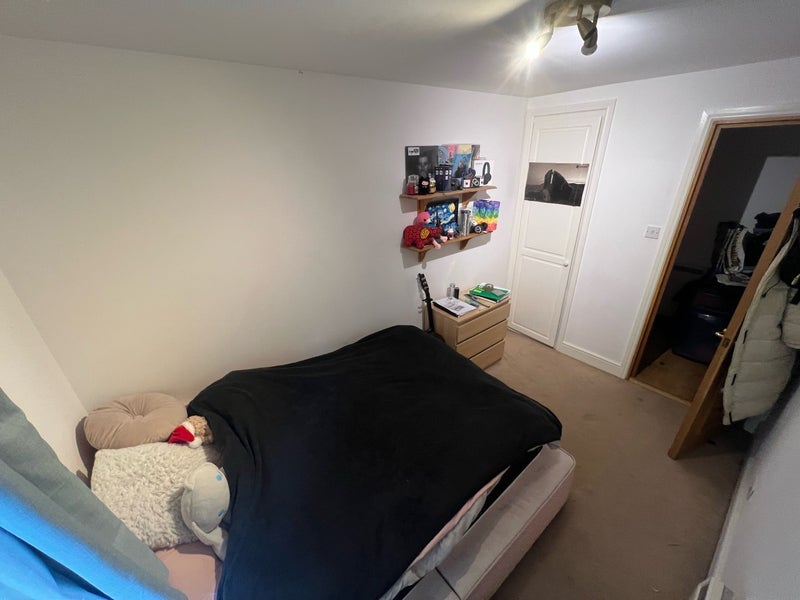 Room Shad Thames in Greater London