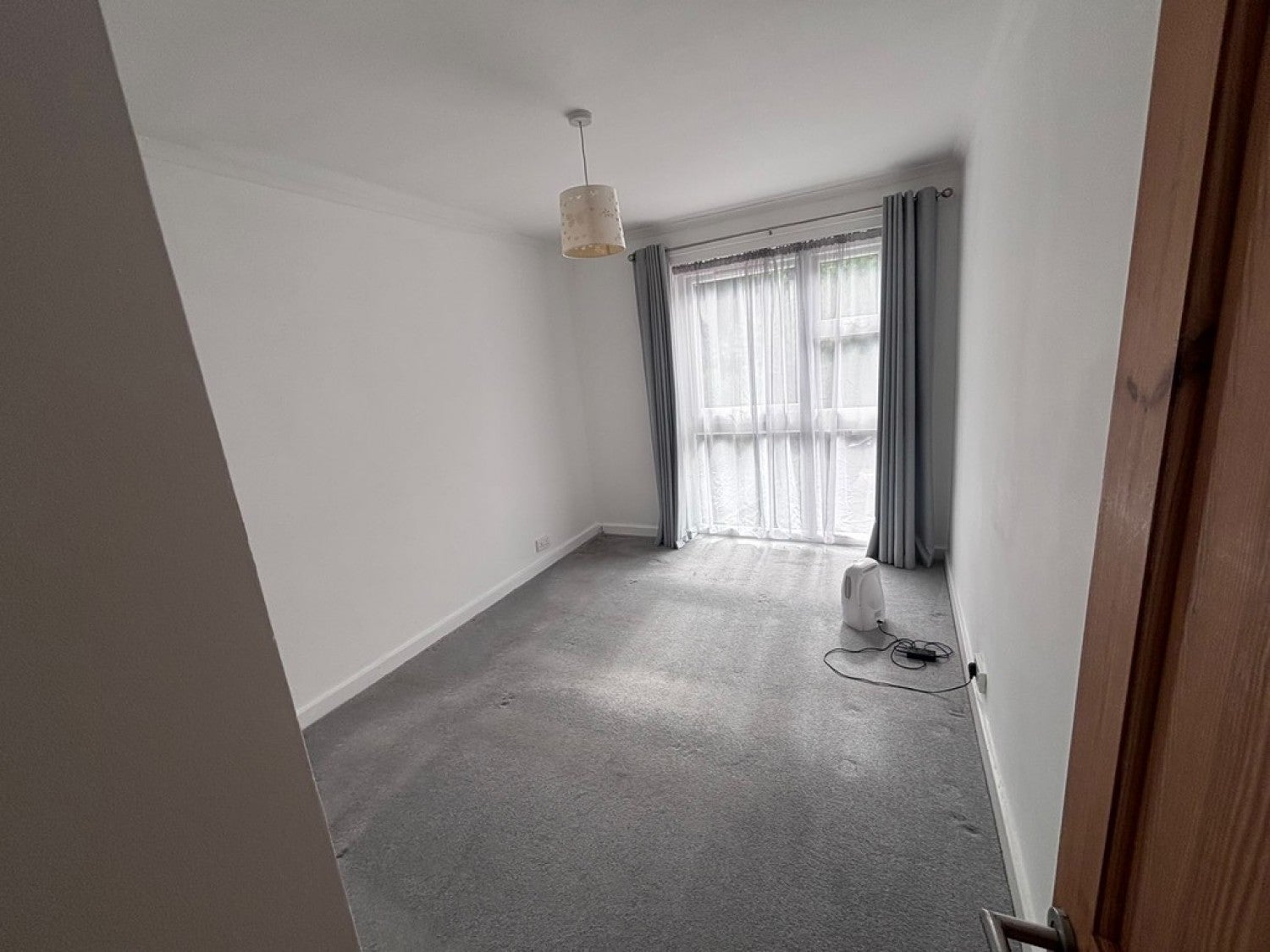 Flat Silvermere Court in Caterham Valley