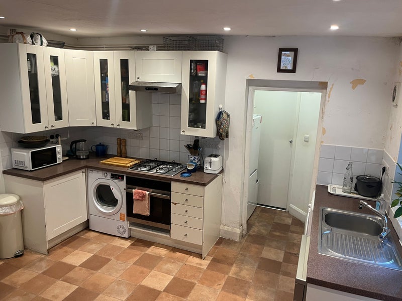 Room Belmont Road in Greater London