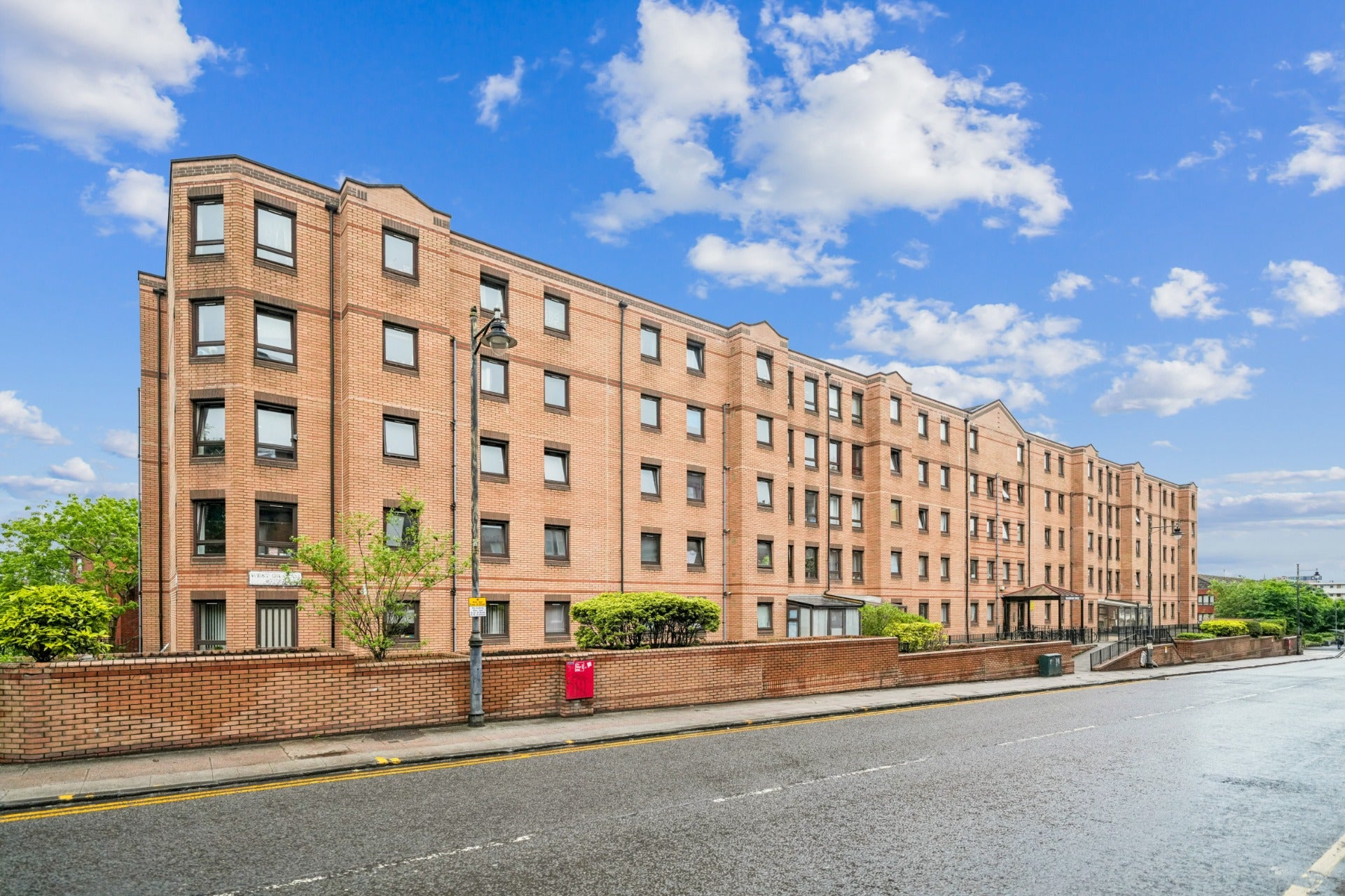Flat West Graham Street in Glasgow