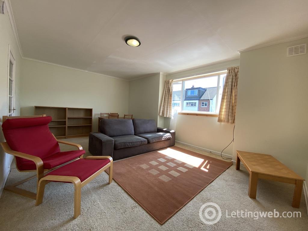 Flat Caiystane Gardens in City of Edinburgh