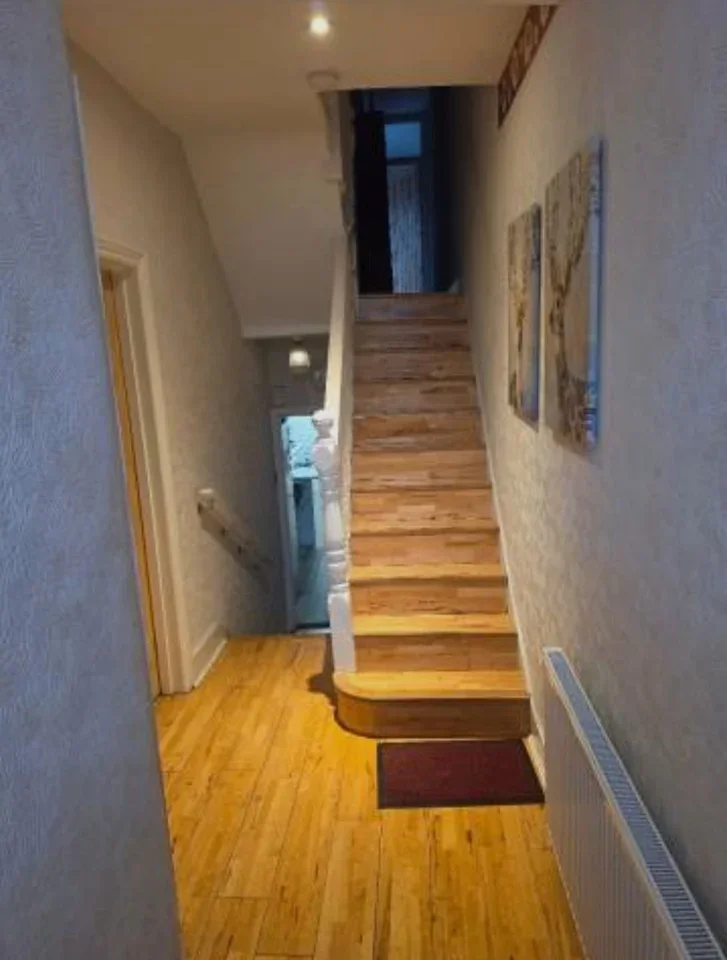 Room Cunliffe Street in Greater London