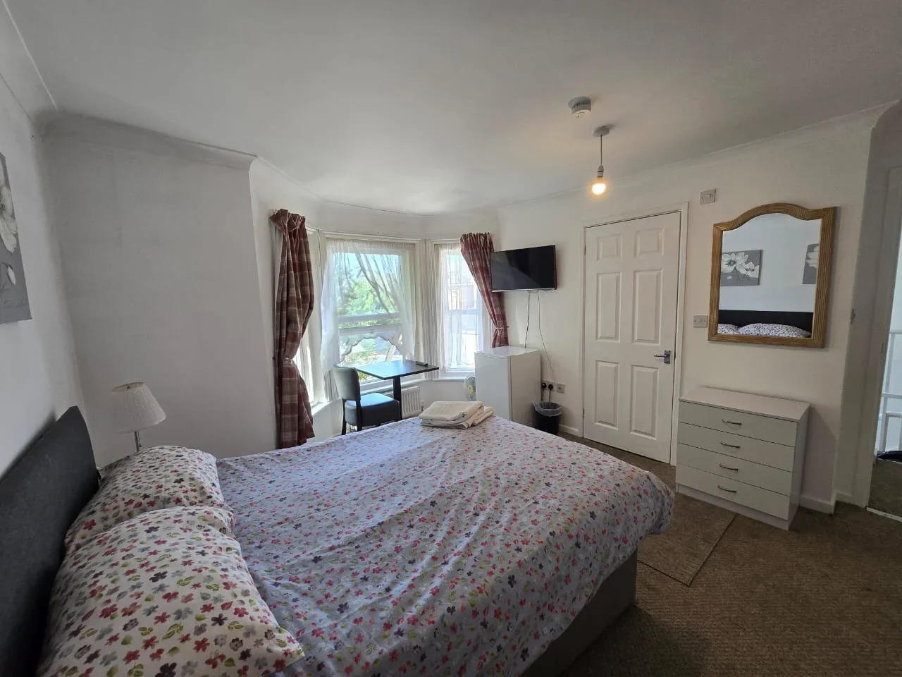 Room Holdenhurst Road in Bournemouth