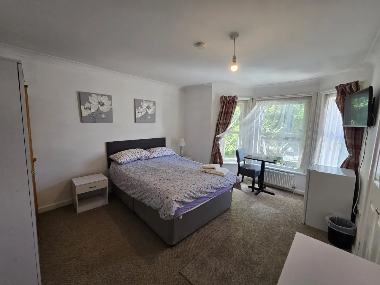 Room Holdenhurst Road in Bournemouth